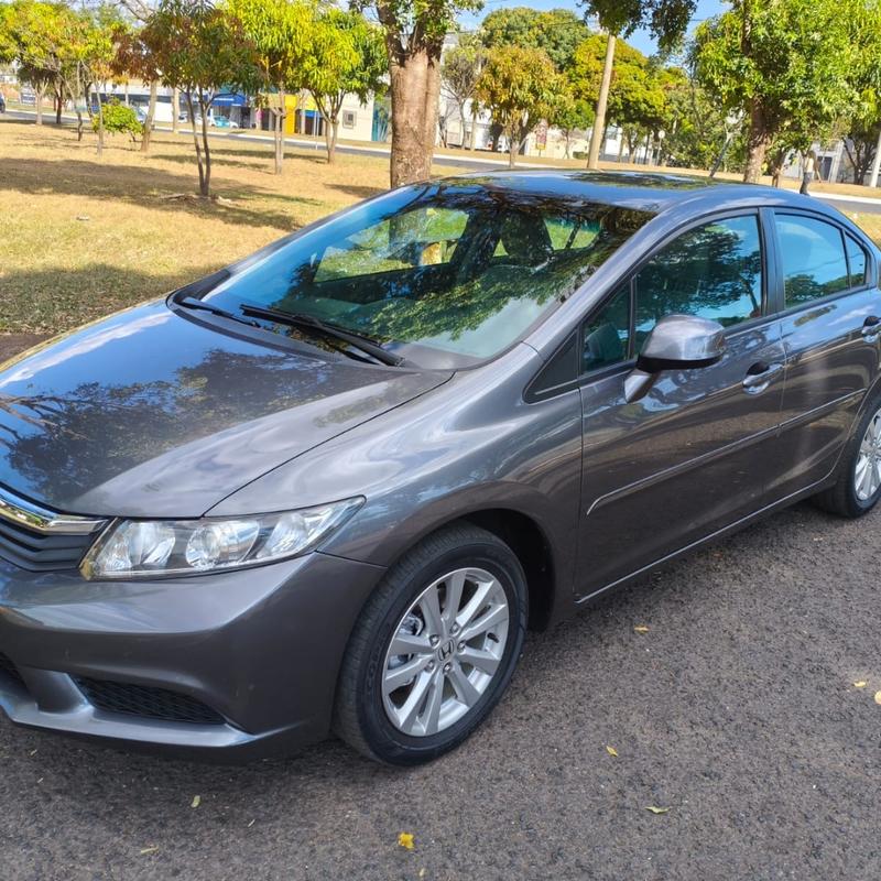 Honda Civic LXS MT